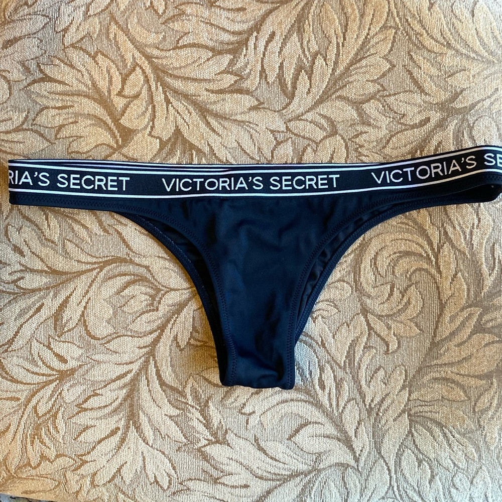 Victoria Secret logo itsy/le style mini bikini bottom black size S/P - Picture 1 of 6